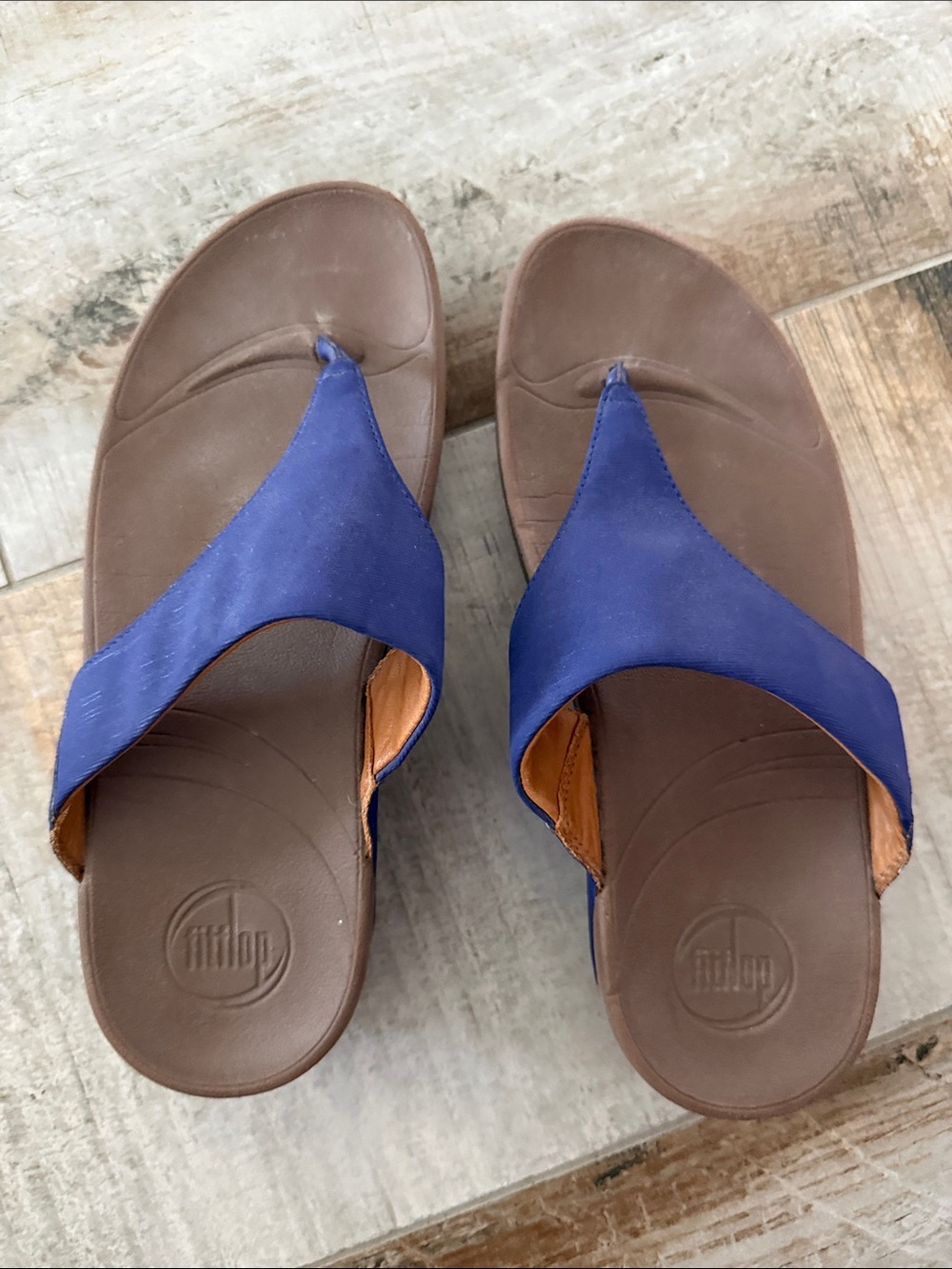 FitFlop Men's Brown Footbed Sandals with Blue Straps
